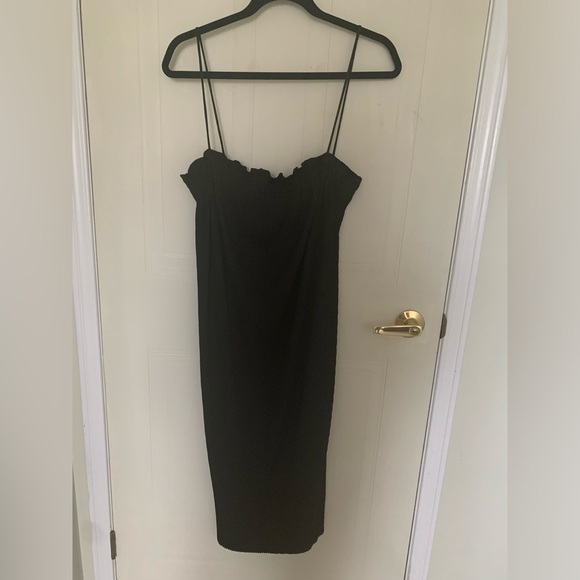 #1 H&M black mini pleats shift dress size M - Picture 4 of 8